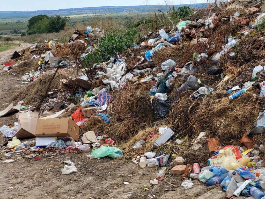 нерегламентирано сметище Славяново